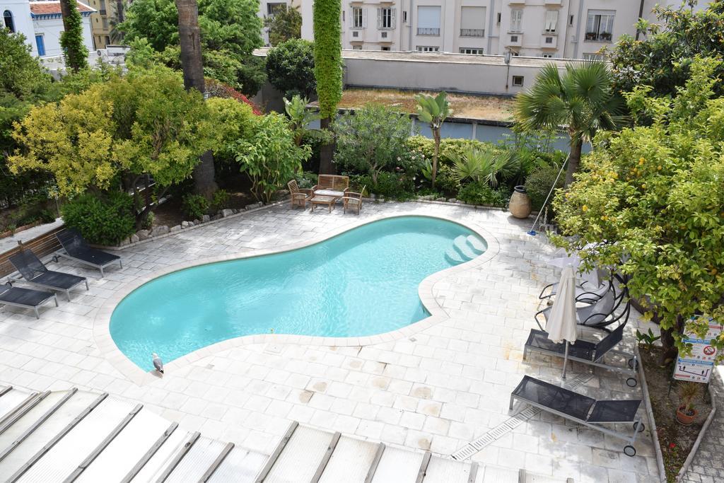 Armenonville Nice Bagian luar foto