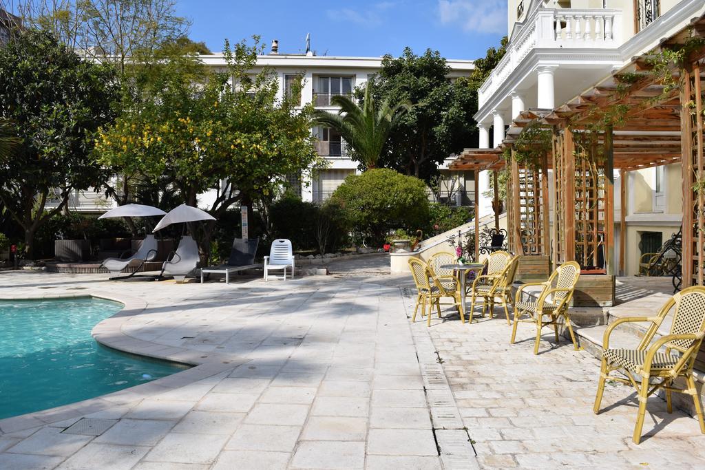 Armenonville Nice Bagian luar foto