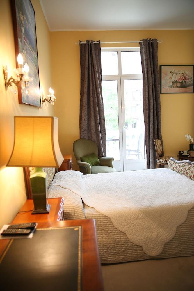 Armenonville Nice Bagian luar foto