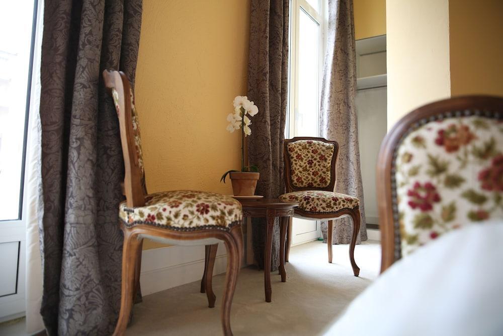 Armenonville Nice Bagian luar foto